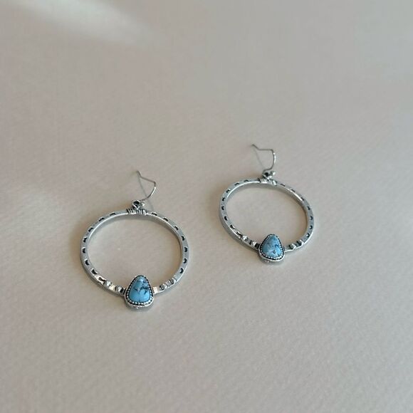 Silver and Blue Teardrop Earrings M1232 - Picture 4 of 5